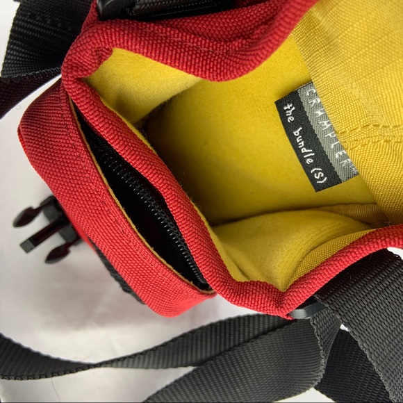 Crumpler The Bundle Small Bag - Picture 5 of 9